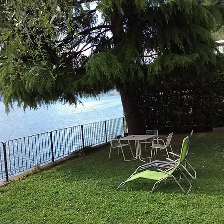 Nest On The Lake Marone Room photo